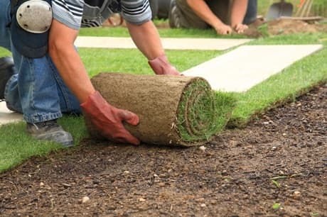 CREATIVE LANDSCAPING DESIGN